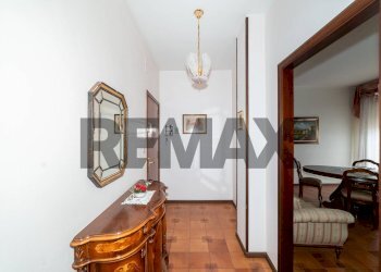 Hall / corridoio - Appartamento via del risorgimento
 
15, Motta Sant'Anastasia - foto 23