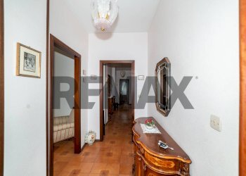 Hall / corridoio - Appartamento via del risorgimento
 
15, Motta Sant'Anastasia - foto 28