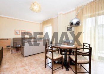 Sala da pranzo - Four-room apartment Via XIX Traversa
 
147, Belpasso - photo 6