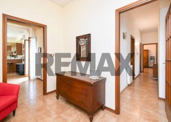 Hall / corridoio - Four-room apartment Via XIX Traversa
 
147, Belpasso - photo 9
