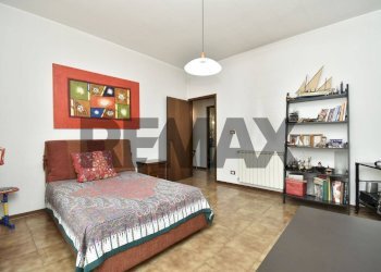 Camera / camera da letto - Four-room apartment Via XIX Traversa
 
147, Belpasso - photo 15