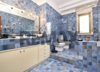 Bagno - Four-room apartment Via XIX Traversa
 
147, Belpasso - photo 19