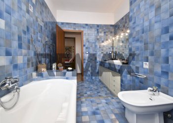 Bagno - Four-room apartment Via XIX Traversa
 
147, Belpasso - photo 20