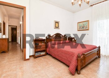 Camera / camera da letto - Four-room apartment Via XIX Traversa
 
147, Belpasso - photo 22