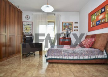 Camera / camera da letto - Four-room apartment Via XIX Traversa
 
147, Belpasso - photo 25