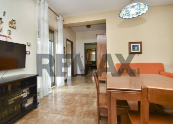 Sala da pranzo - Four-room apartment Via XIX Traversa
 
147, Belpasso - photo 28
