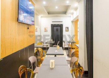 Sala da pranzo - Bar Tavola Calda - Fredda Viale Vittorio Veneto
35, Catania - foto 3