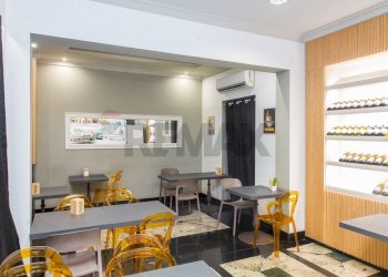 Sala da pranzo - Bar Tavola Calda - Fredda Viale Vittorio Veneto
35, Catania - foto 5