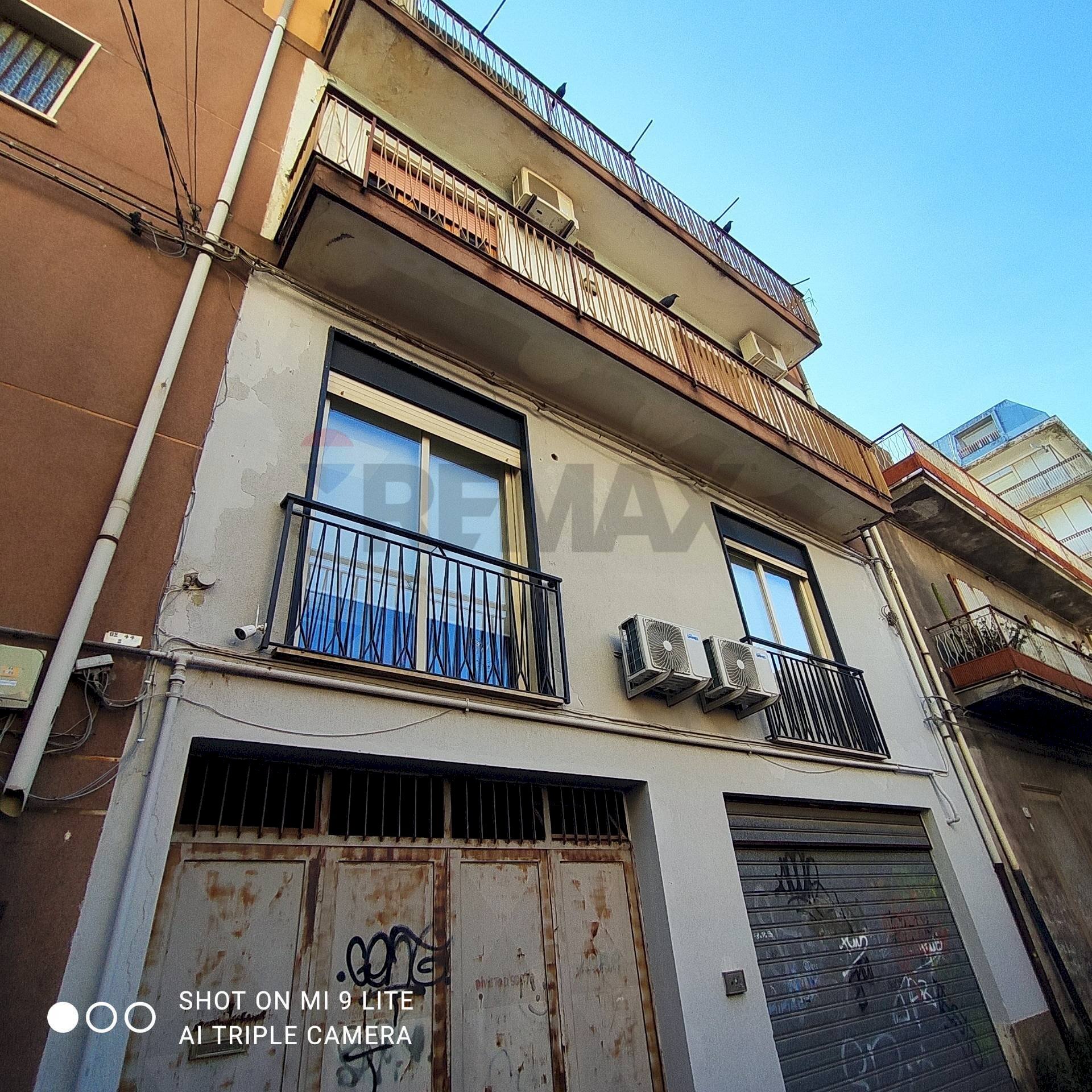 Edificio all\'aperto - Bilocale Via Maenza
 
9, Paterno - foto 1