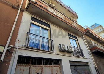 Edificio all\'aperto - Bilocale Via Maenza
9, Paterno - foto 1