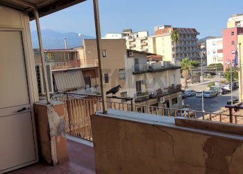 Balcone - Bilocale Via Maenza
9, Paterno - foto 21