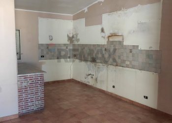 Stanza vuota - Bilocale Via Maenza
9, Paterno - foto 30