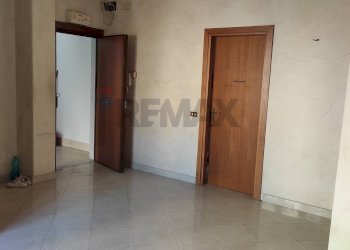 Stanza vuota - Trilocale Via Maenza
9, Paterno - foto 3