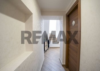 Hall / corridoio - Casa indipendente Via madonna delle grazie
 
41, Aci Sant'Antonio - foto 5