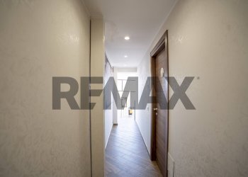 Hall / corridoio - Casa indipendente Via madonna delle grazie
 
41, Aci Sant'Antonio - foto 30