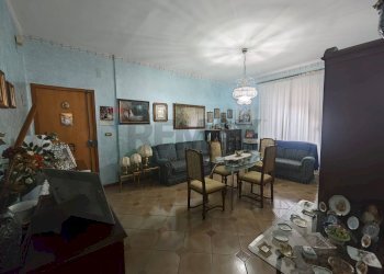 Sala da pranzo - Appartamento Via Liguria
 
8, Catania - foto 3