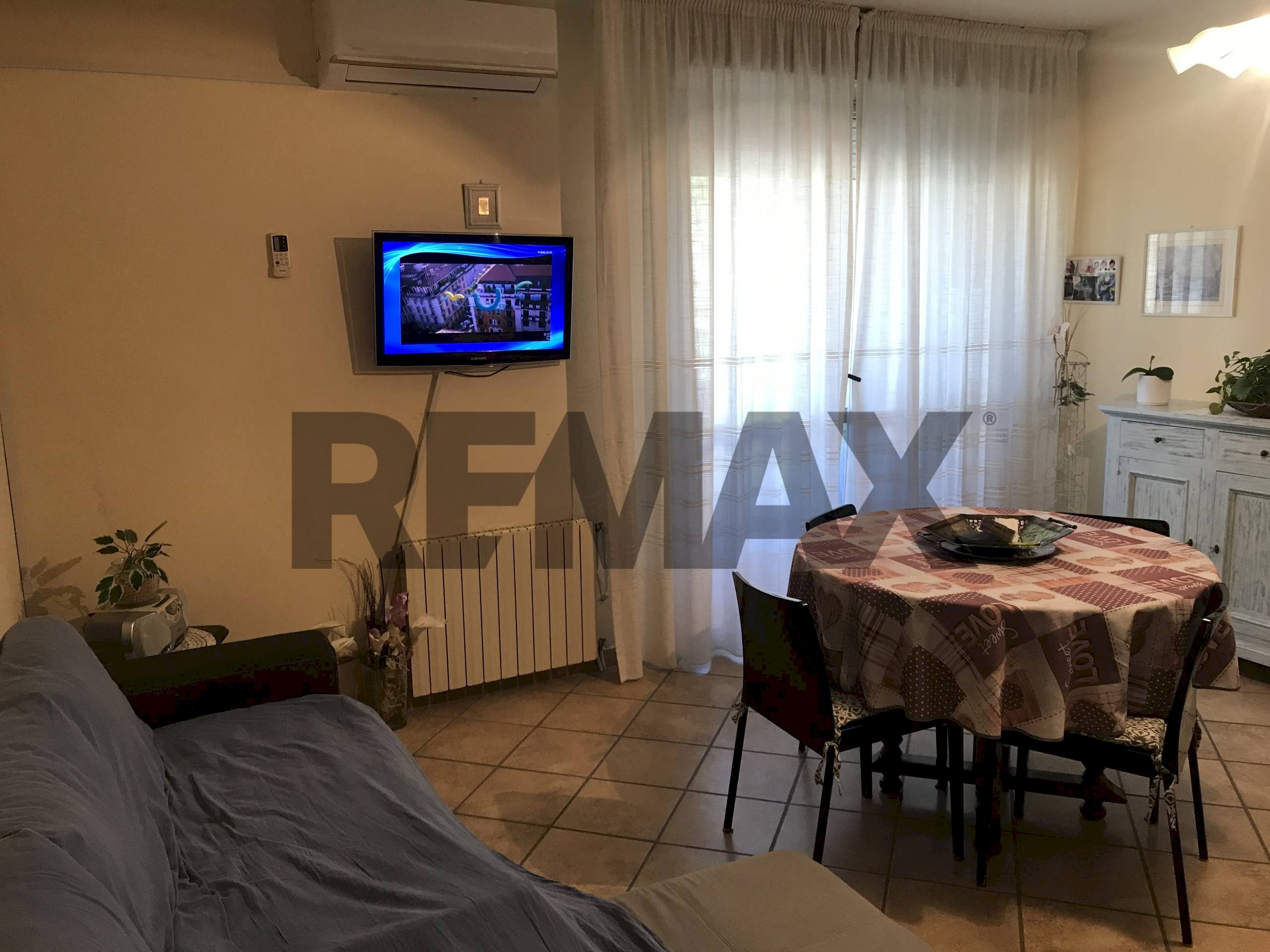 Sala da pranzo - Two-room apartment via Ernesto Rossi
 
6, Castelfiorentino - photo 1