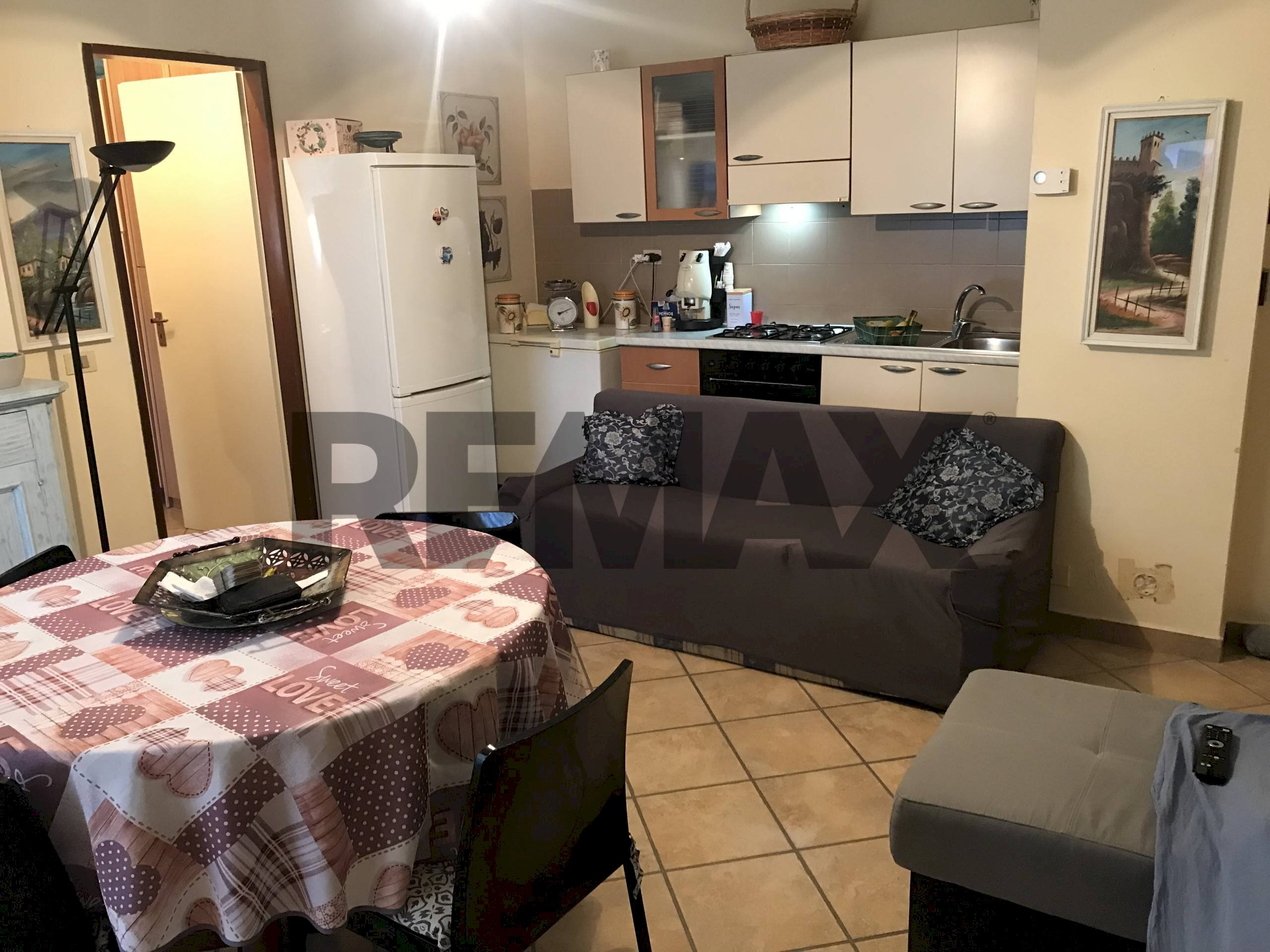 Sala da pranzo - Two-room apartment via Ernesto Rossi
6, Castelfiorentino - photo 3