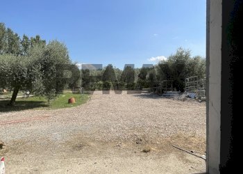 esterno - Magazzino via arnovecchio
140, Empoli - foto 9