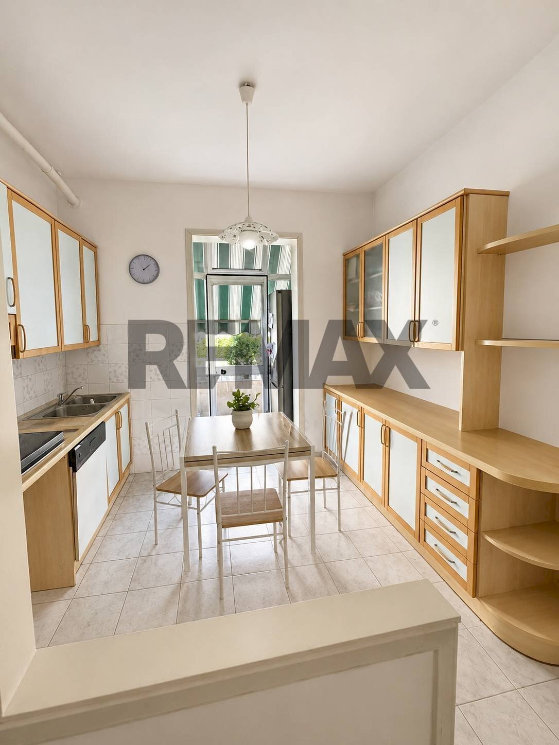 Sala da pranzo - Four-room apartment VIALE DUE GIUGNO
4, Castelfranco di Sotto - photo 2
