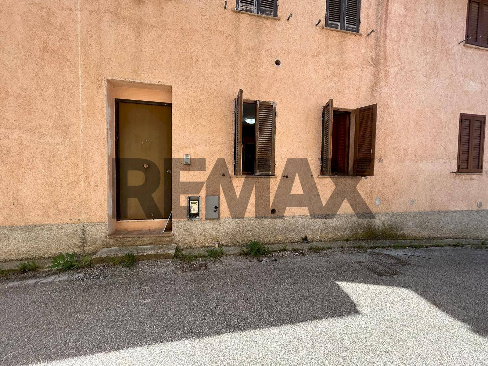Casa all\'aperto - Casa semi indipendente LOCALITA' VIONICA
4/A, Foligno - foto 2