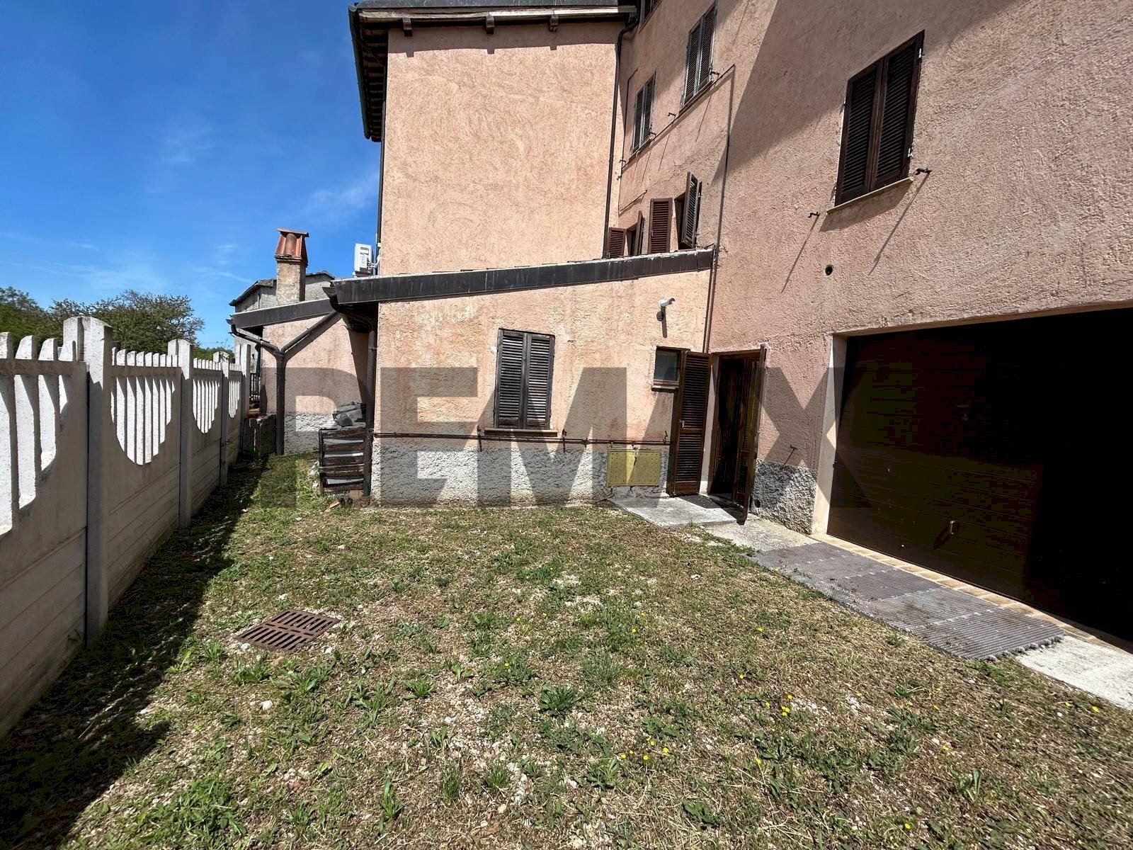 Casa all\'aperto - Casa semi indipendente LOCALITA' VIONICA
 
4/A, Foligno - foto 1