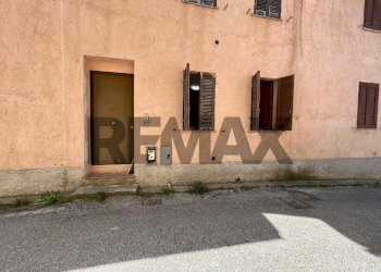 Casa all\'aperto - Casa semi indipendente LOCALITA' VIONICA
 
4/A, Foligno - foto 2