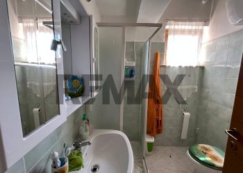 Bagno - Casa semi indipendente LOCALITA' VIONICA
 
4/A, Foligno - foto 20