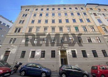 Edificio all\'aperto - Trilocale Via Piccardi
 
15, Trieste - foto 17