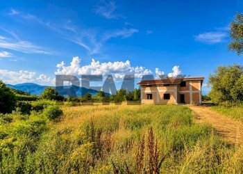 Casa all\'aperto - Terreno edificabile via Casilina sud
SNC, Marzano Appio - foto 5