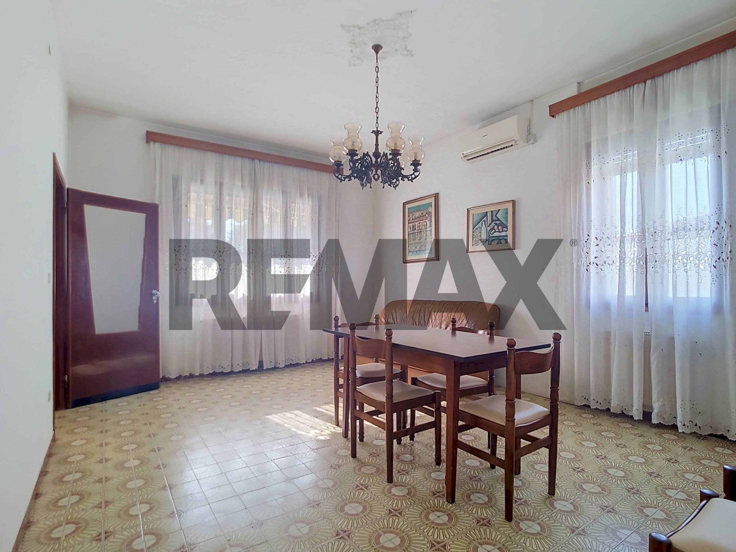 Sala da pranzo - Casa indipendente Via Vetrego
73, Mirano - foto 3
