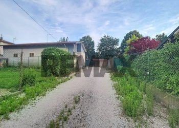 Giardino - Casa indipendente Via Vetrego
73, Mirano - foto 31