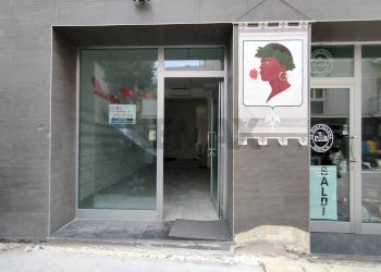 Edificio all\'aperto - Shop Via Verdi
13, L'Aquila - photo 1
