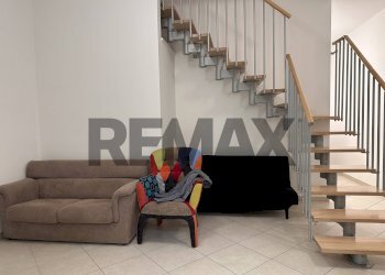 Scale - Three-room apartment Via delle Grazie
20, L'Aquila - photo 5