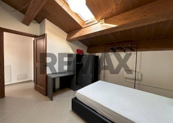 Camera / camera da letto - Three-room apartment Via delle Grazie
20, L'Aquila - photo 28
