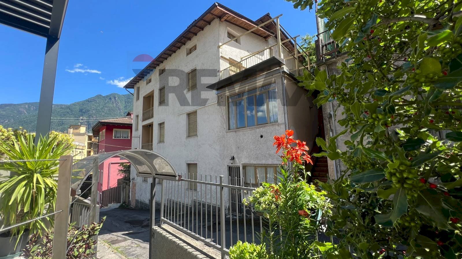 Casa all\'aperto - Hotel via Cave di Sopra
 
1, Darfo Boario Terme - photo 1