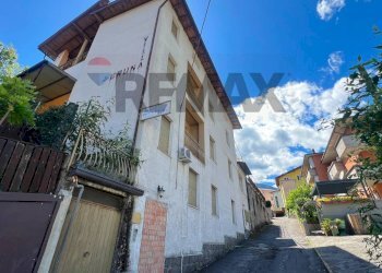 Edificio all\'aperto - Hotel via Cave di Sopra
1, Darfo Boario Terme - photo 2