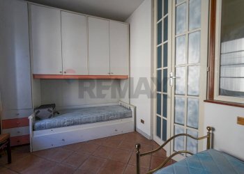 Camera / camera da letto - Trilocale Via Casavoglio
 
7, Barzana - foto 11