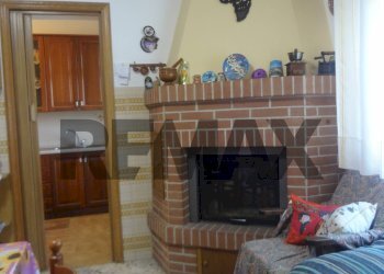 Soggiorno - Semi-detached house c/da Ranco
 
24, Paglieta - photo 7