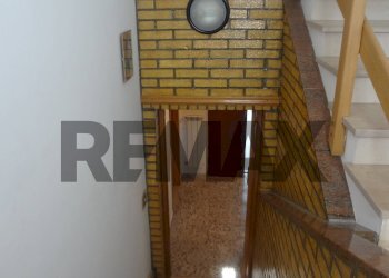 Scale - Semi-detached house c/da Ranco
 
24, Paglieta - photo 29