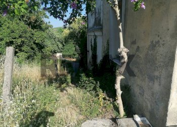 Giardino - Casa indipendente Montupoli - Foro
 
84, Miglianico - foto 7