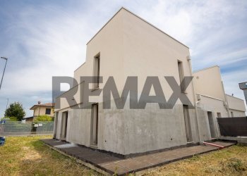 Casa all\'aperto - Semi-detached house Via Lambrini Dott Ernesto
 
snc, Caorso - photo 7