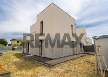 Casa all\'aperto - Semi-detached house Via Lambrini Dott Ernesto
 
snc, Caorso - photo 36