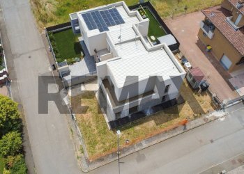 Edificio all\'aperto - Semi-detached house Via Lambrini Dott Ernesto
 
snc, Caorso - photo 45