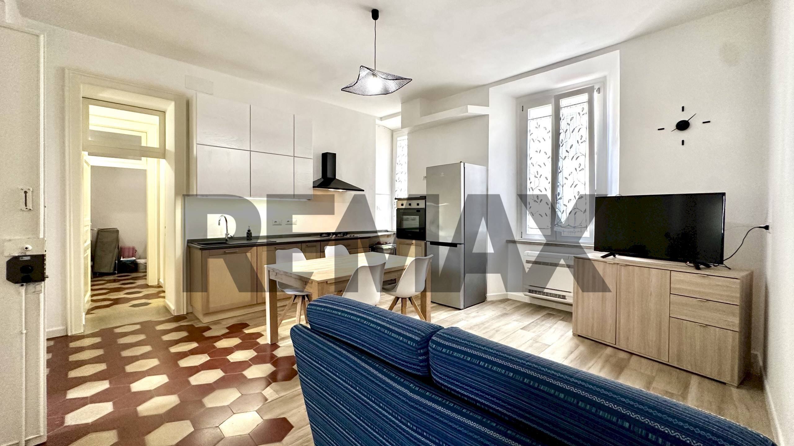 Sala da pranzo - Quadrilocale via Francesco Porcellana
 
13, Sassari - foto 1
