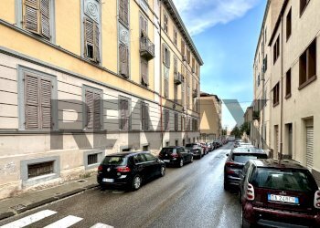 Edificio all\'aperto - Quadrilocale via Francesco Porcellana
 
13, Sassari - foto 6