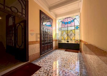 Hall / corridoio - Three-room apartment Via Principe Eugenio
36, Milano - photo 32
