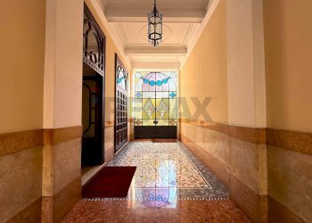 Ricezione / Lobby - Three-room apartment Via Principe Eugenio
36, Milano - photo 34
