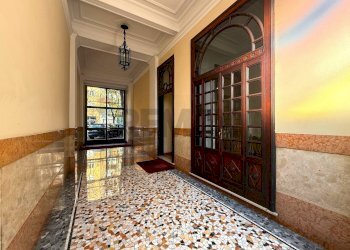 Ricezione / Lobby - Three-room apartment Via Principe Eugenio
36, Milano - photo 35