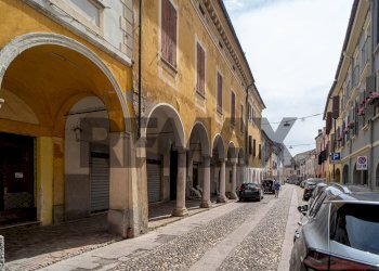 Edificio all\'aperto - Apartment VIA GARIBALDI
 
21, Viadana - photo 3
